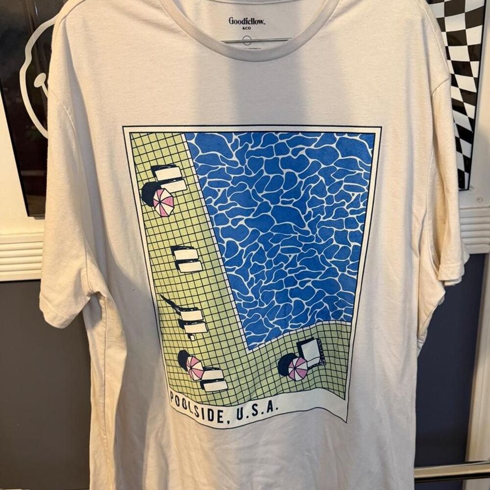 Poolside Graphic Tee